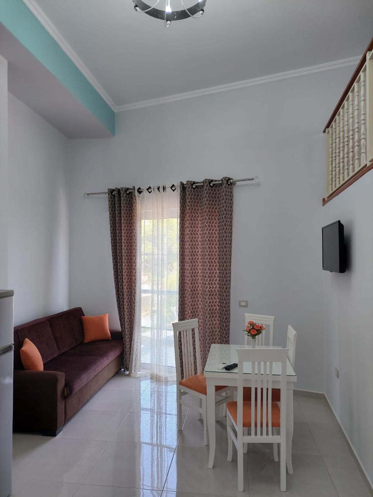 Crown Deluxe Apartments Sarandë Quarto foto